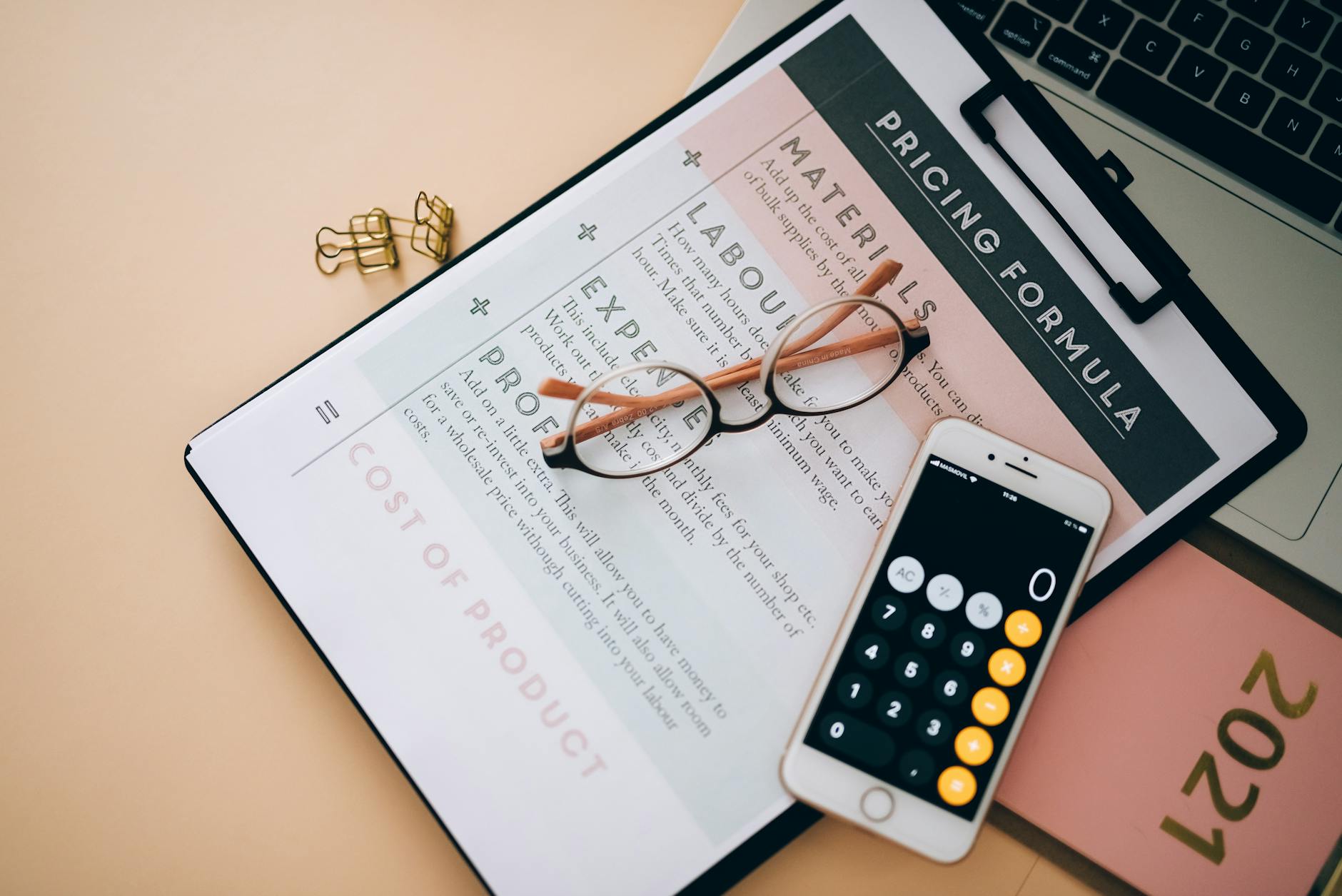 How Price Anchoring Works — And How to Stop Falling For It